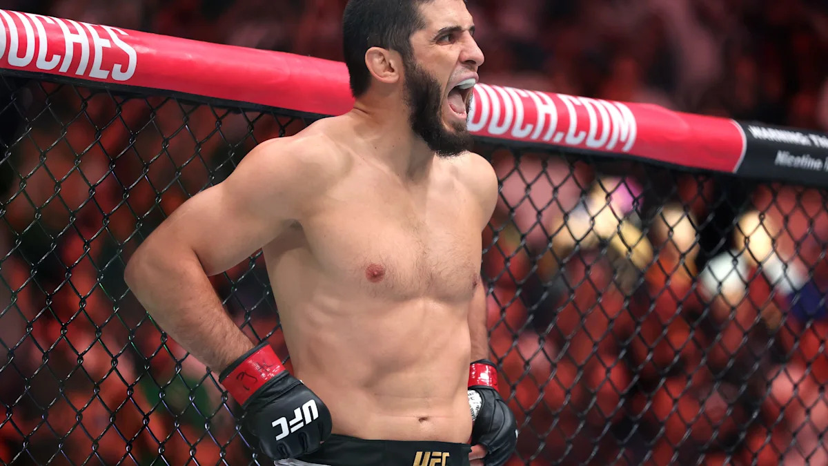 Islam Makhachev explains why he turned down UFC title defense vs. Carlos Prates