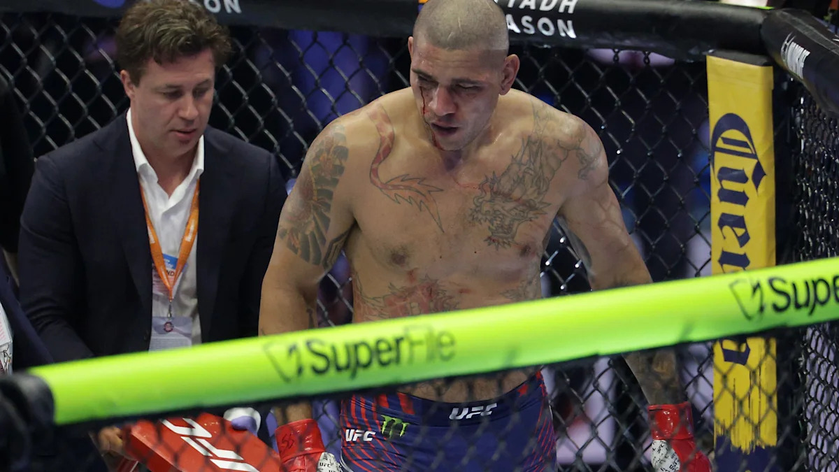 Analyst wonders if UFC 335 could be the end of Alex Pereira
