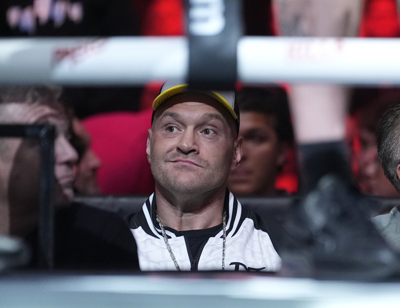 Tyson Fury names alternative opponents as Anthony Joshua talks reach crunch point: ‘Freak doesn’t wa