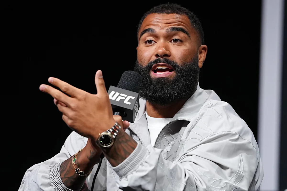 Sean Sharaf Calls Gable Steveson Rapist at UFC 331 Press Conference, Igniting Cont