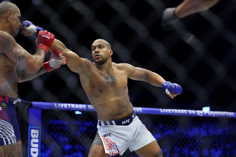 MMA: UFC Freedom 250 - Alex Pereira v Ciryl Gane