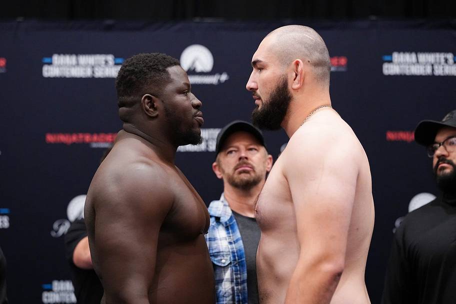 Adama Diop vs. Zaurbek Sabanov.