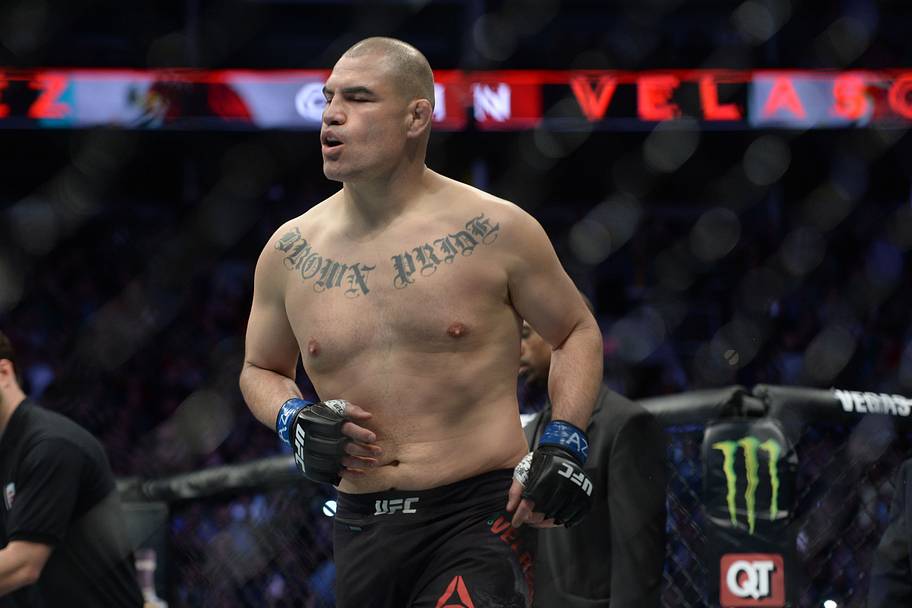 Cain Velasquez (blue gloves) before his fight against Francis Ngannou (not pictured) during UFC Fight Night at Talking Stick
