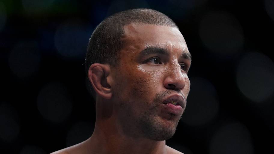 UFC Veteran Raoni Barcelos Contemplates Retirement After Scary Medical Emergency