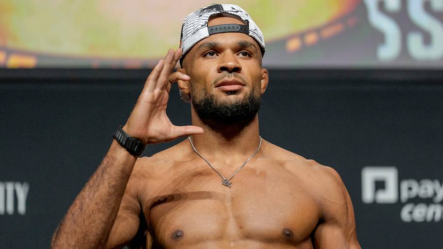 Christian Leroy Duncan at a UFC weigh-in.