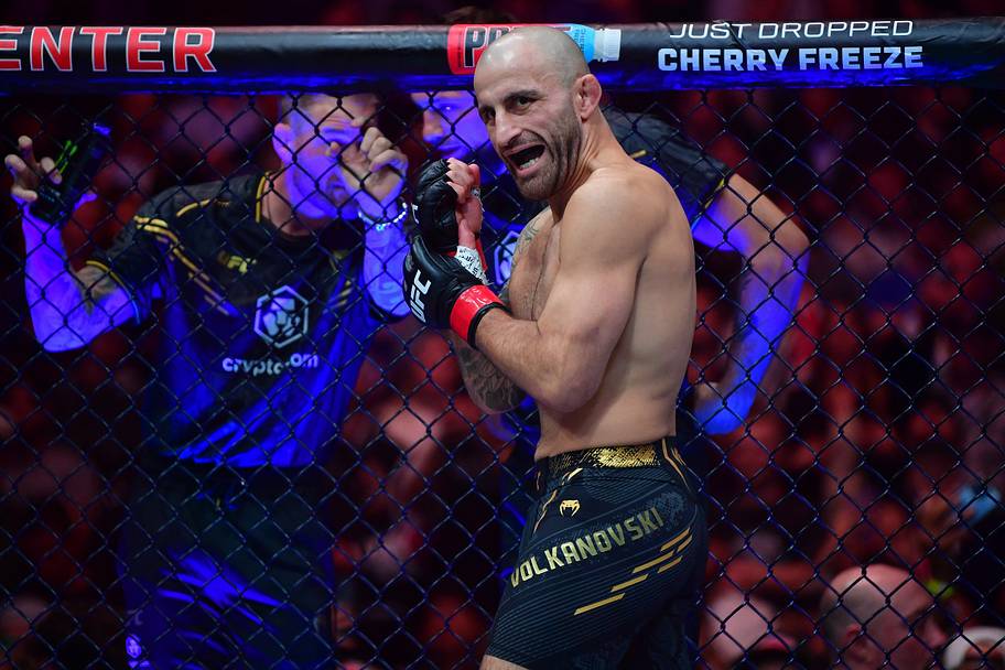 Alexander Volkanovski reacts before fighting against Ilia Topuria during UFC 298 at Honda Center.