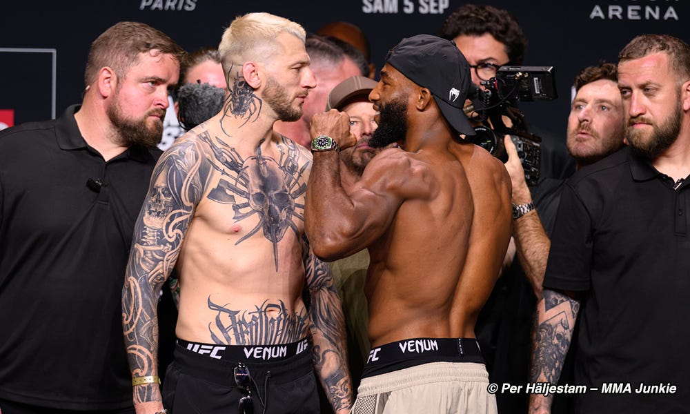 Dan Hooker vs. Salahdine Parnasse, UFC Fight Night 287 ceremonial weigh-ins faceoff