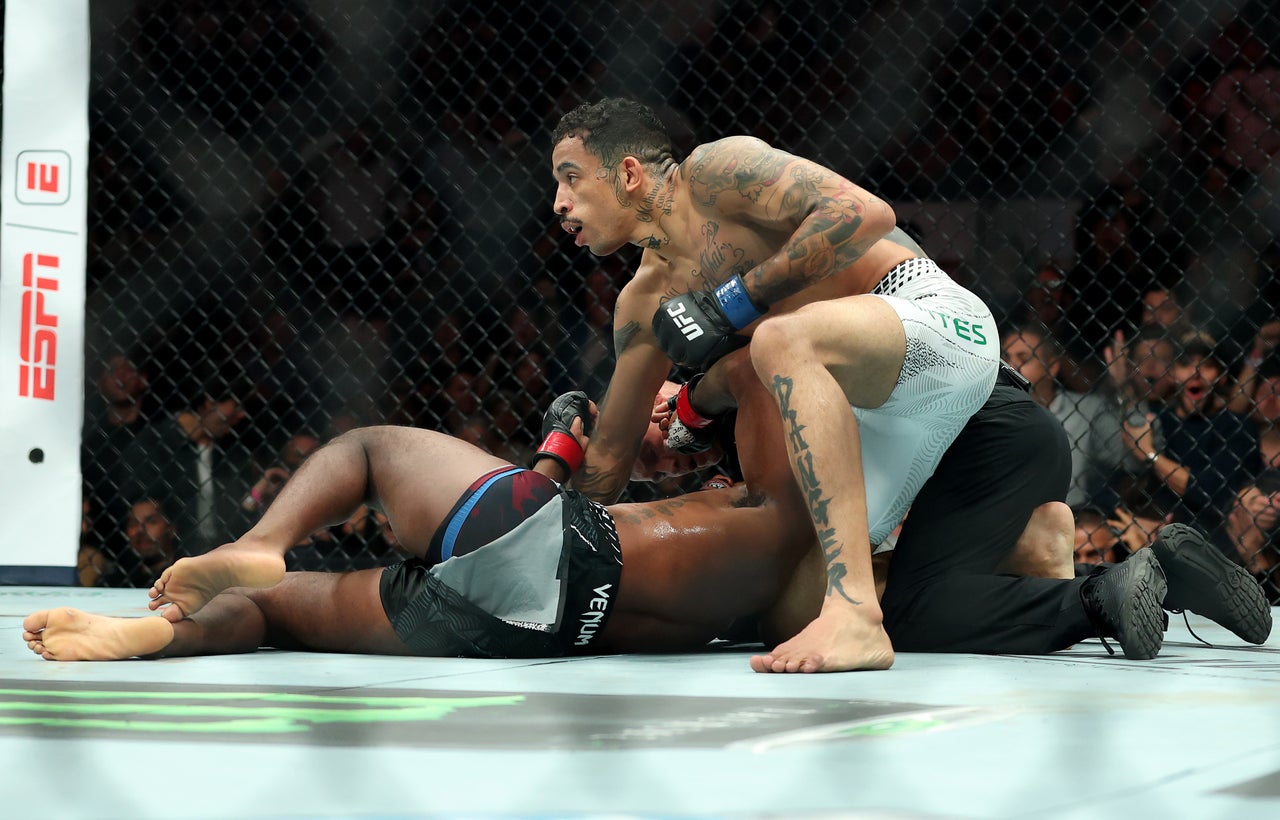 Carlos Prates, a fan favourite, has stopped two former champions in a row (Getty)