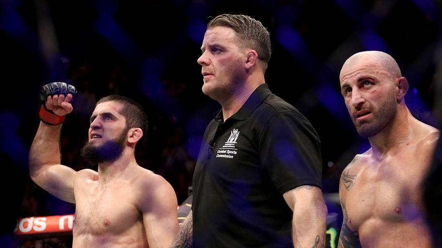 Makhachev vs. Volkanovski at UFC 284.