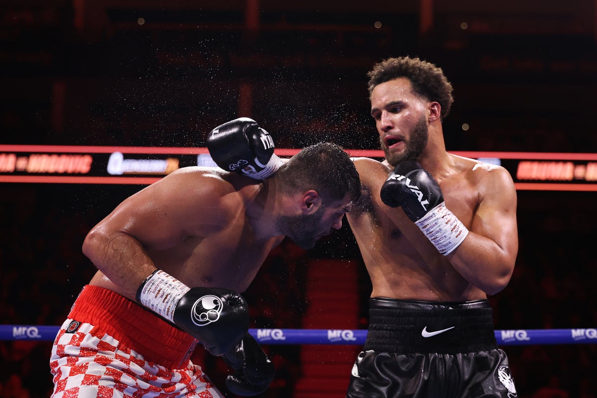 Moses Itauma and Filip Hrgovic exchange punches (Getty)