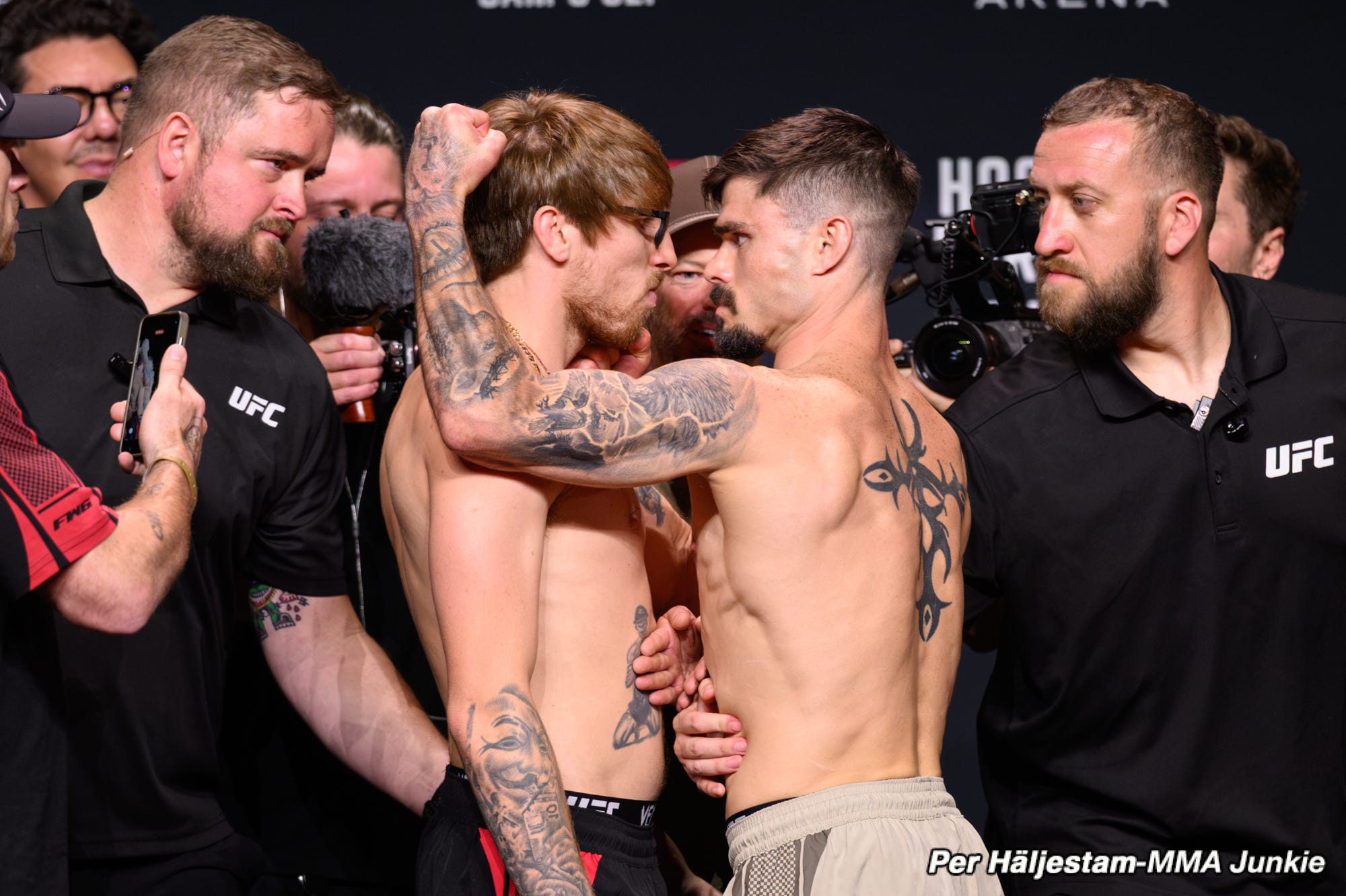 Kurtis Campbell vs. Trevor Peek, UFC Fight Night 287 ceremonial weigh-ins faceoff