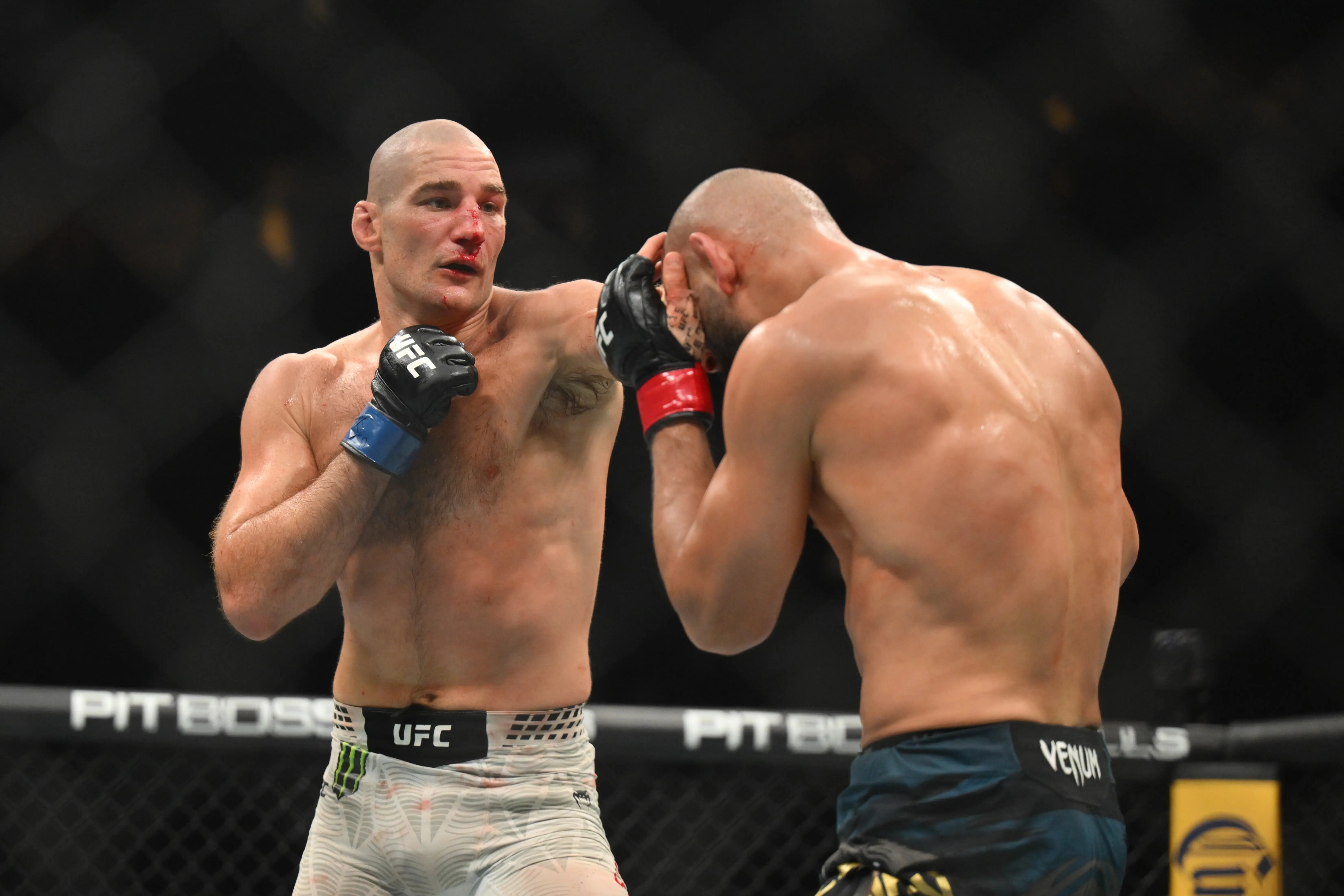 Sean Strickland vs. Khamzat Chimaev at UFC 328