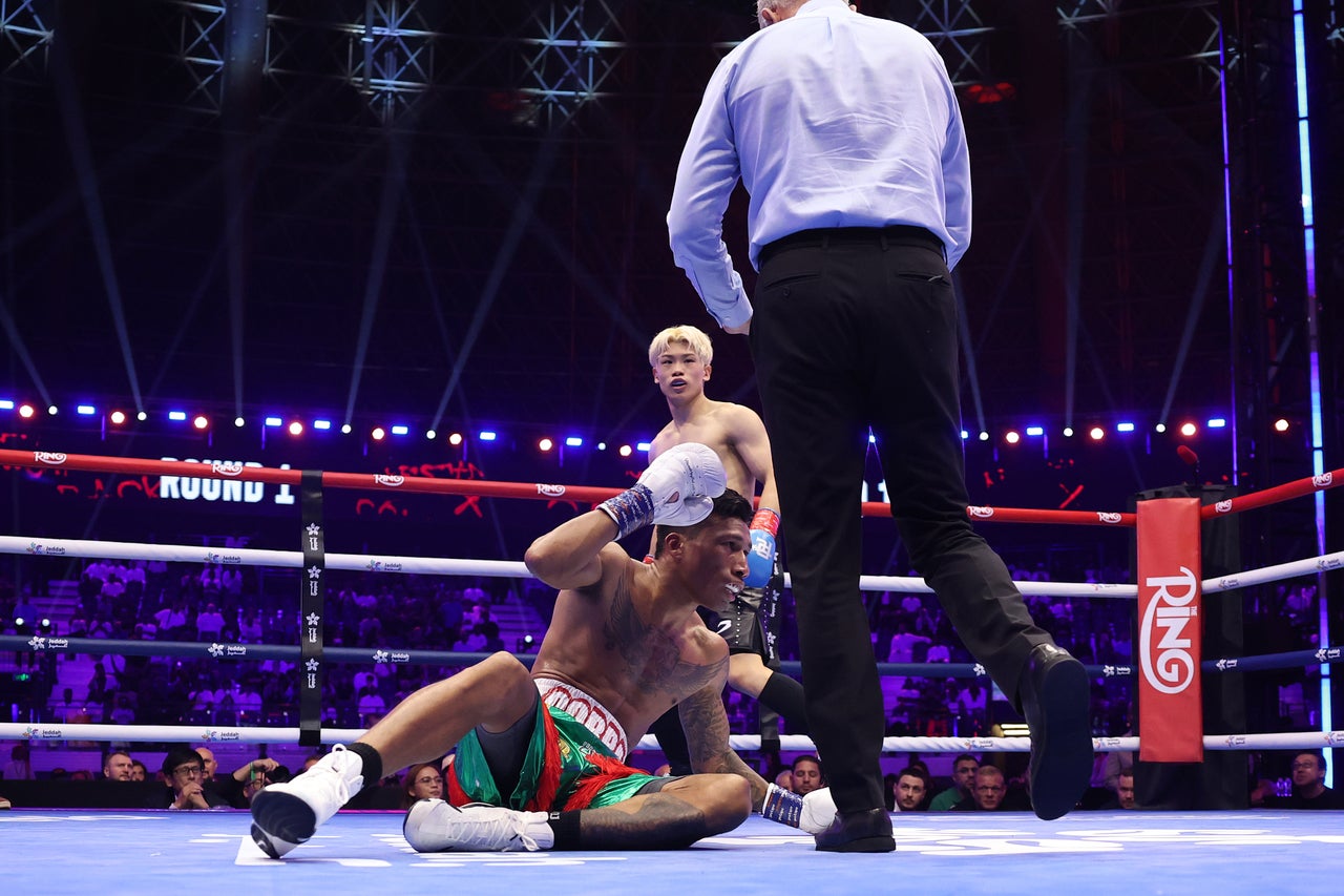 Reito Tsutsumi (rear) has emerged as an exciting contender at super-featherweight (Getty)